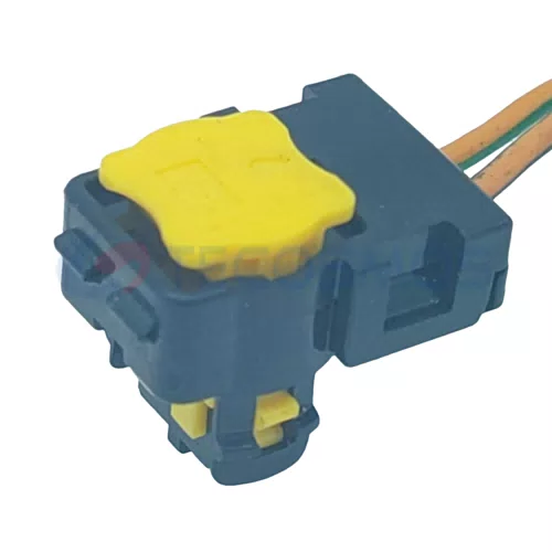 Auto Parts Seat Belt Plug Connector Black Waterproof Shell Suitable for Toyota 2-pin Female GRJ150 - image 2